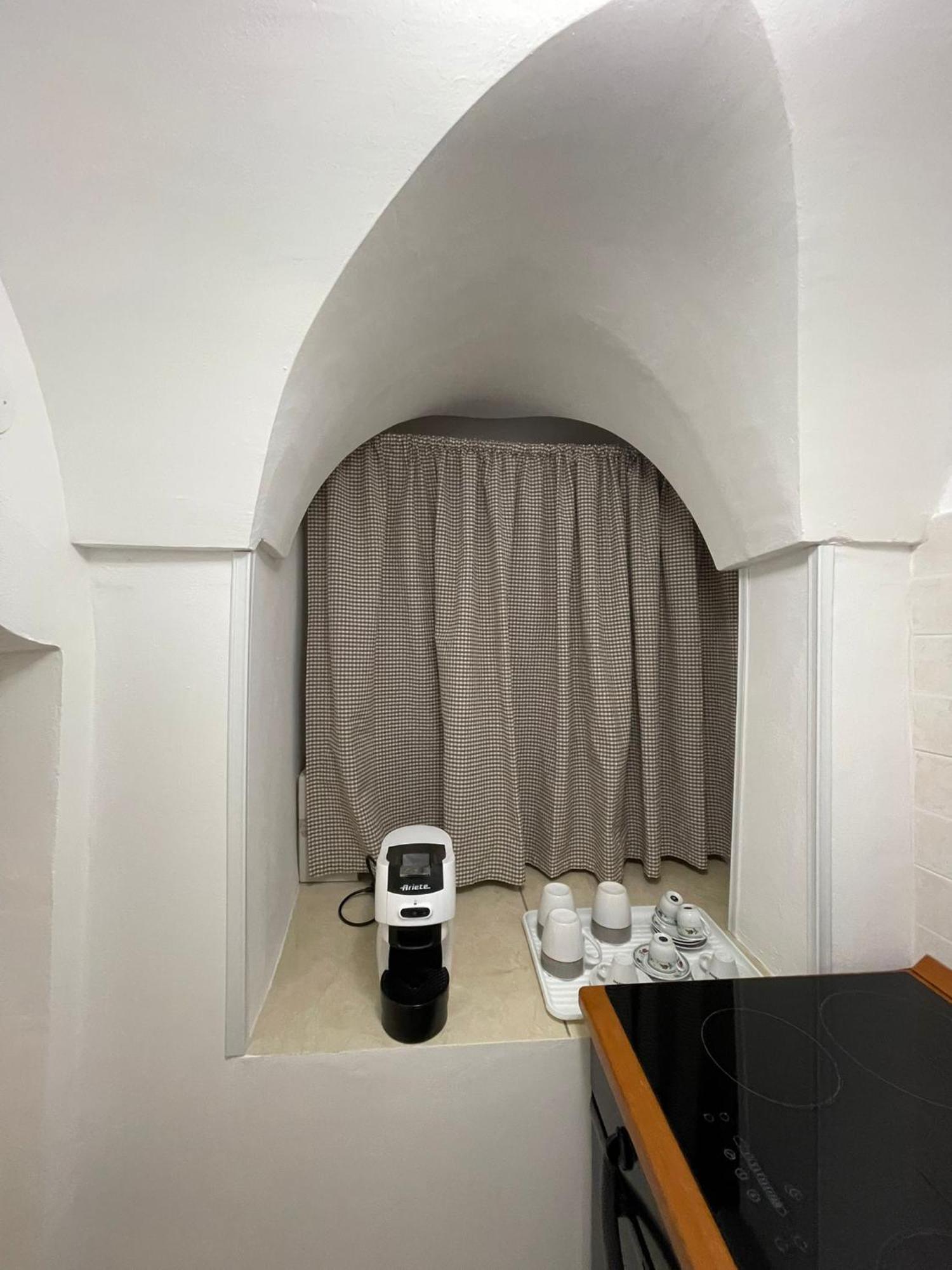 Appartamento The White Rose Ceglie Messapica Esterno foto